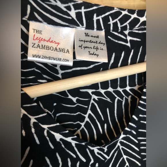 The Legendary Zamboanga || Black & White Fossil Leaf Print Blouse - Picture 4 of 10